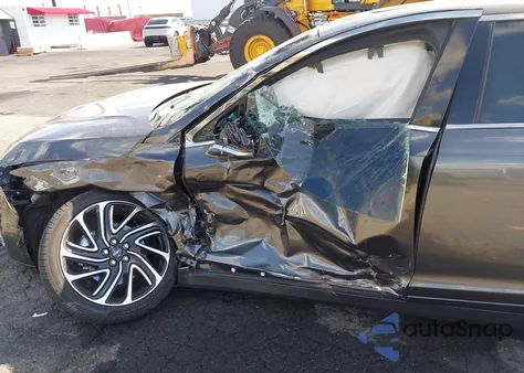 2020 Lincoln Mkz Hybrid Reserve from USA, damaged, VIN 3LN6L5LU1LR613712